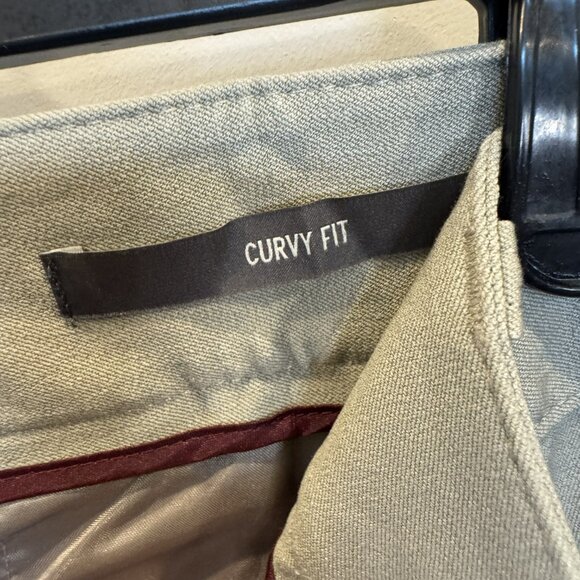 NWT Eddie Bauer Curvy StayShape Pants Stone 18W Mid-Rise Classic Workwear - Picture 6 of 7